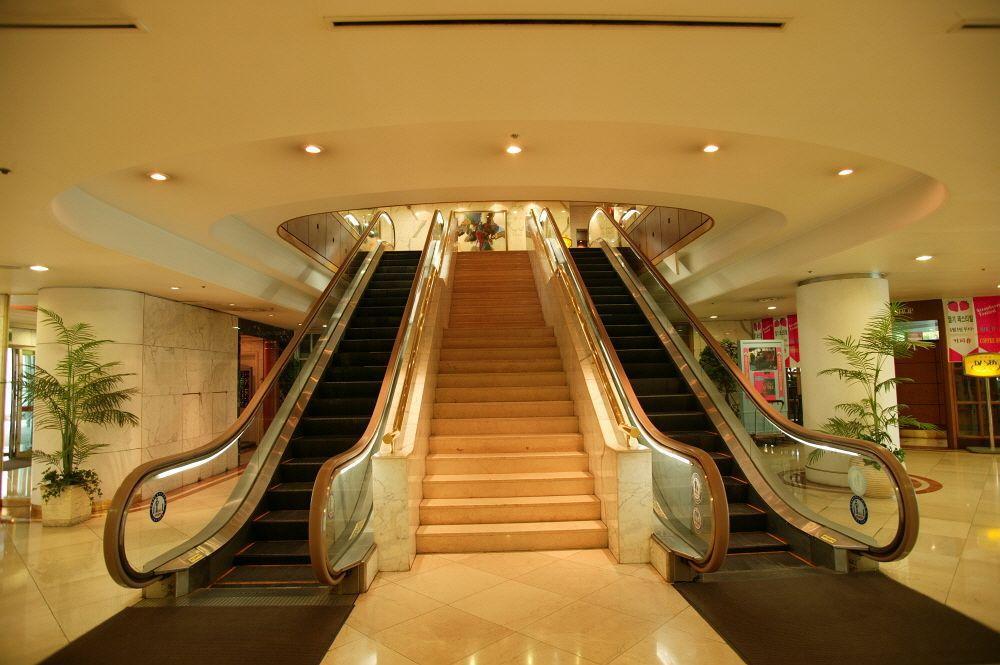 Hotel Paragon Busan Esterno foto